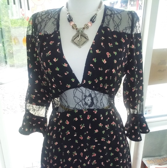 Honey Belle Spring Flowered Lace Dress - Picture 7 of 13